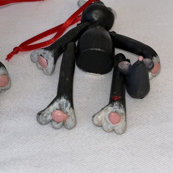 cat ornaments grey sitter dangle legs heart with mouse Set of 2 Approx 4 Inches - Picture 11 of 12